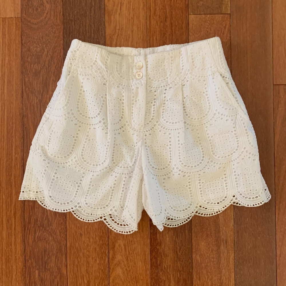 J McLaughlin White Eyelet Lace Brady Shorts 0 - Picture 4 of 7